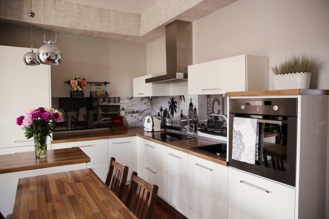 75M2 Apartament Kopernik Z Widokiem Na Jasna Gore Čenstochová Exteriér fotografie